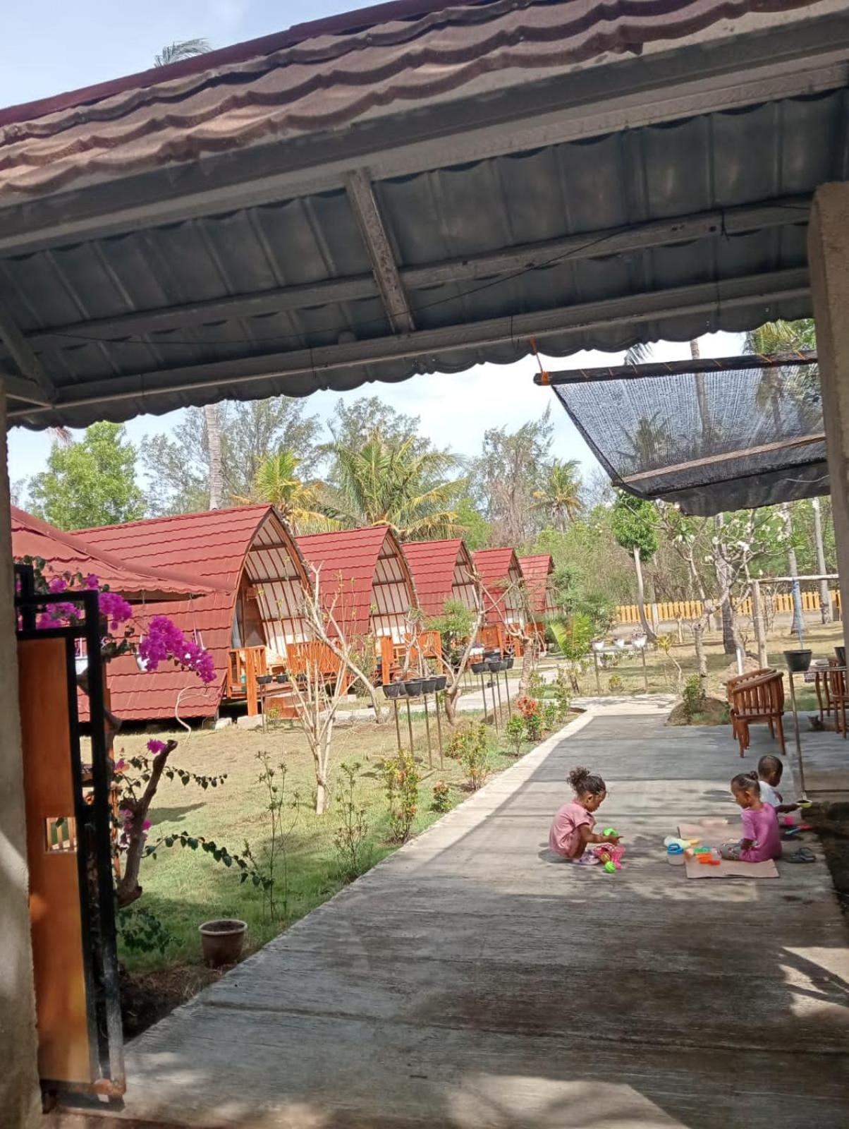 Hotel Blue Moon Meno Gili Meno Zewnętrze zdjęcie