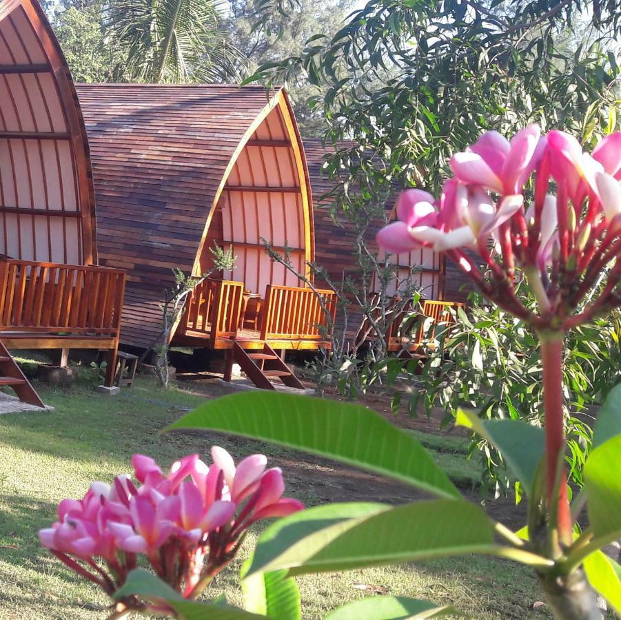 Hotel Blue Moon Meno Gili Meno Zewnętrze zdjęcie
